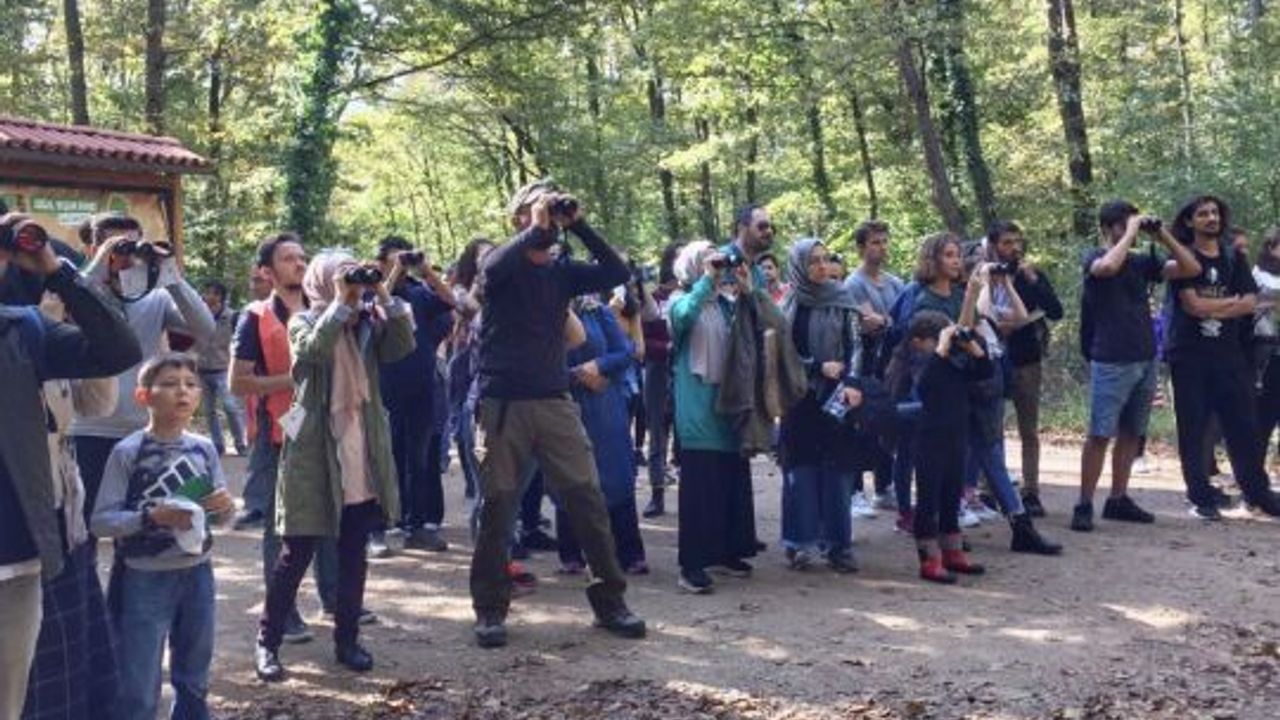 ELEKTRONİK ATIK GÜNÜ’NDE İZMİT BELEDİYESİ’NDEN, ÖĞRENCİLERE SÜRPRİZ