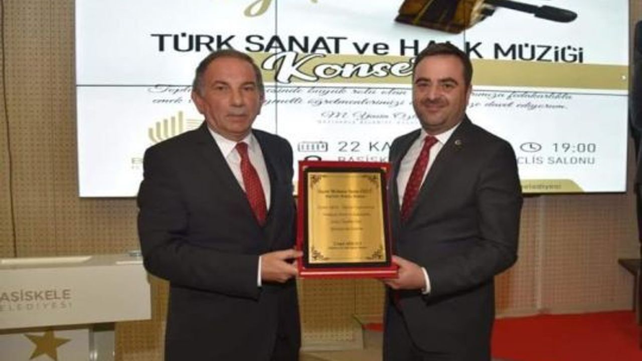 Başiskele’de "24 Kasım Öğretmenler Günü" Konseri Düzenlendi