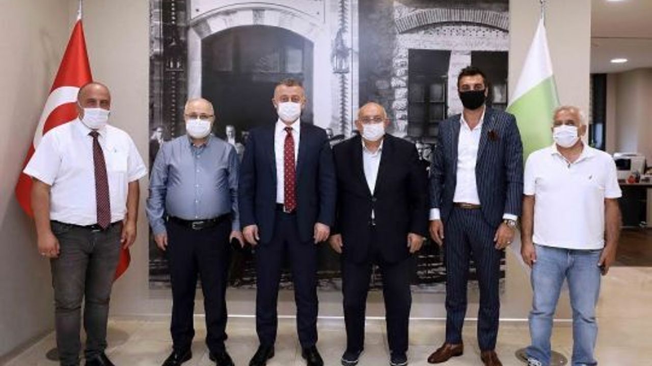 Başkan Büyükakın, ‘’OSB’lerimizde muhteşem bir üretim kapasitesi var’’