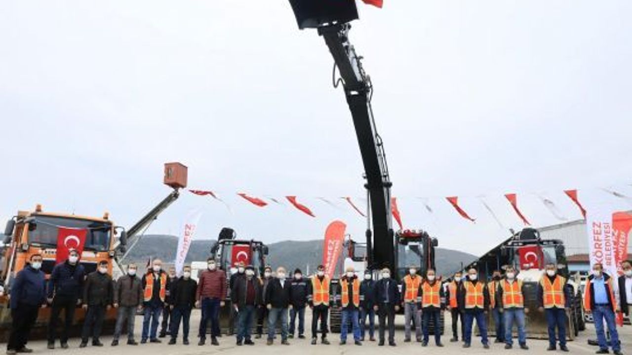 Körfez’e 5 yeni iş makinesi