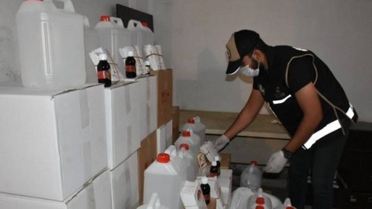 Sahte alkol üretimi ve kaçakçıları yakalandı