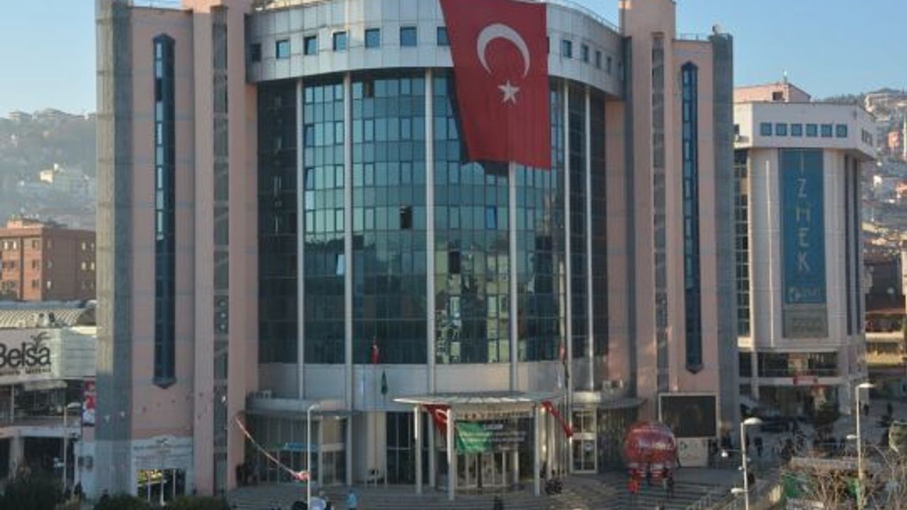 İzmit Belediyesi esnaftan işgal harcı almayacak