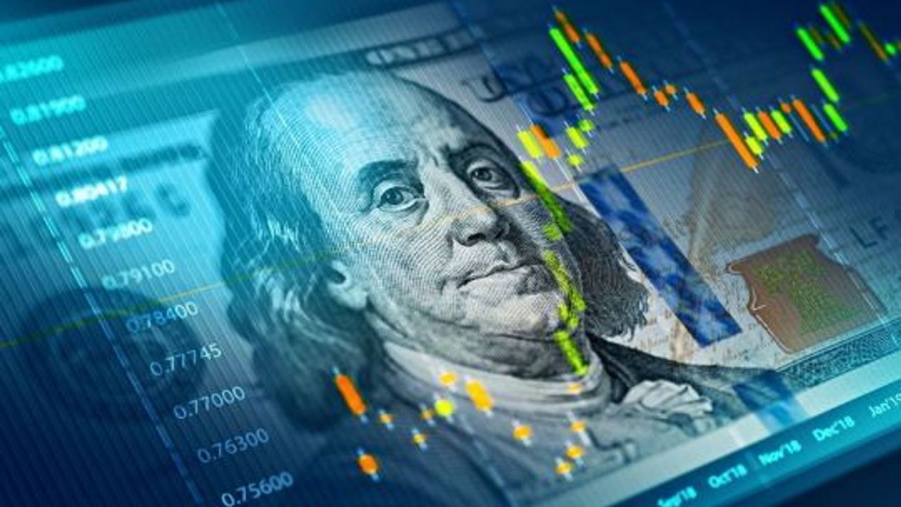 Dolar/TL 7,35'in üzerini gördü