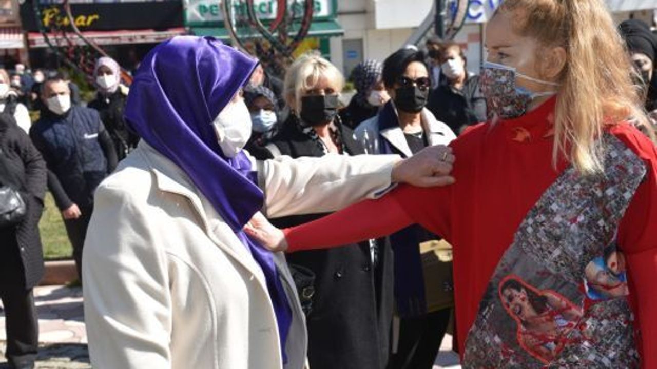 İzmit Belediyesi, kadın cinayetlerine sanatla dikkat çekti