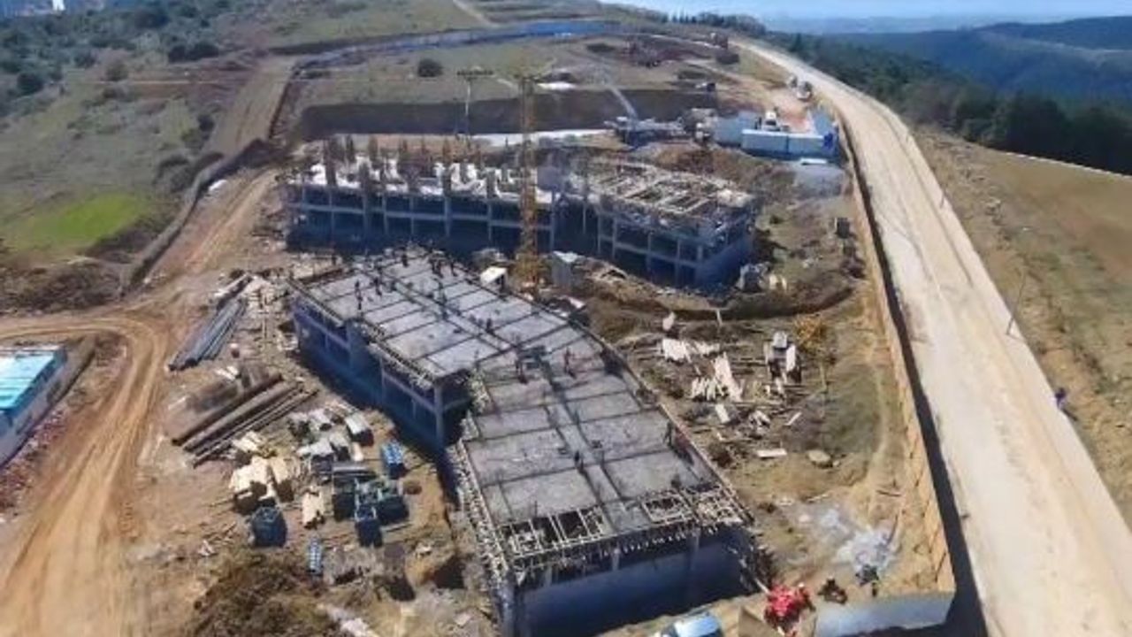 Kiptaş İzmit Çınar Evleri   hızla yükseliyor