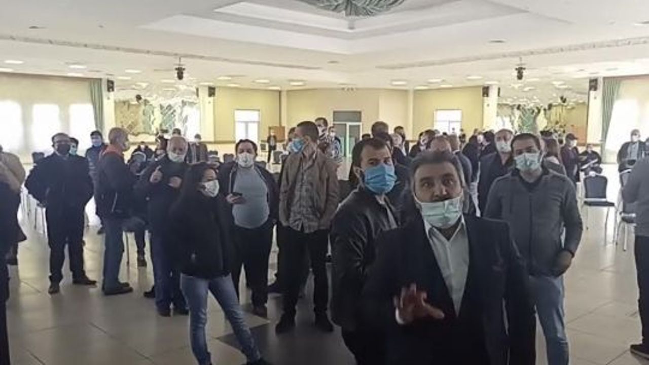 Sülfürik Asit ÇED Toplantısına Halk Karşı Çıktı