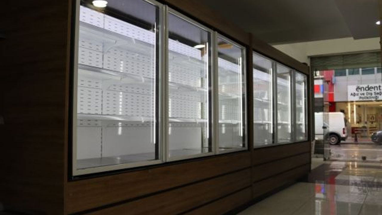 Açılışına gün sayan Halk Market   ruhsatını aldı