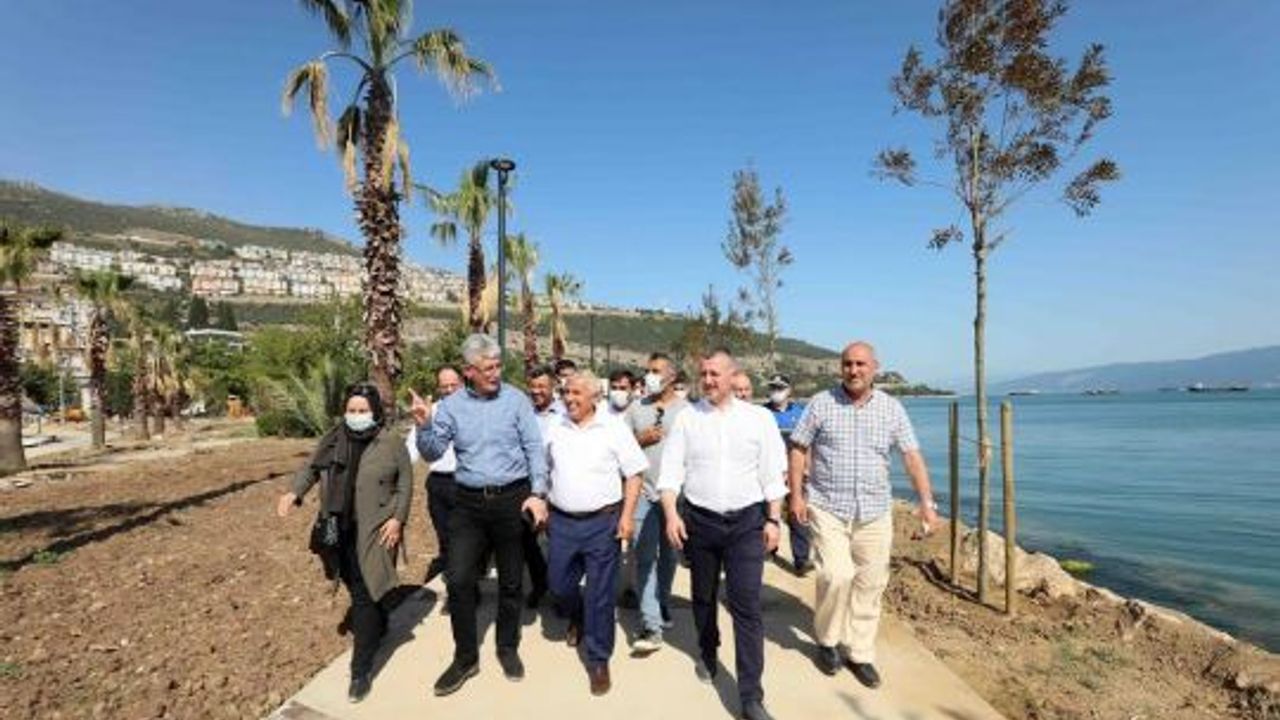 Başkan Büyükakın, “Hereke sahilini 30 Ağustos’ta hizmete açıyoruz”
