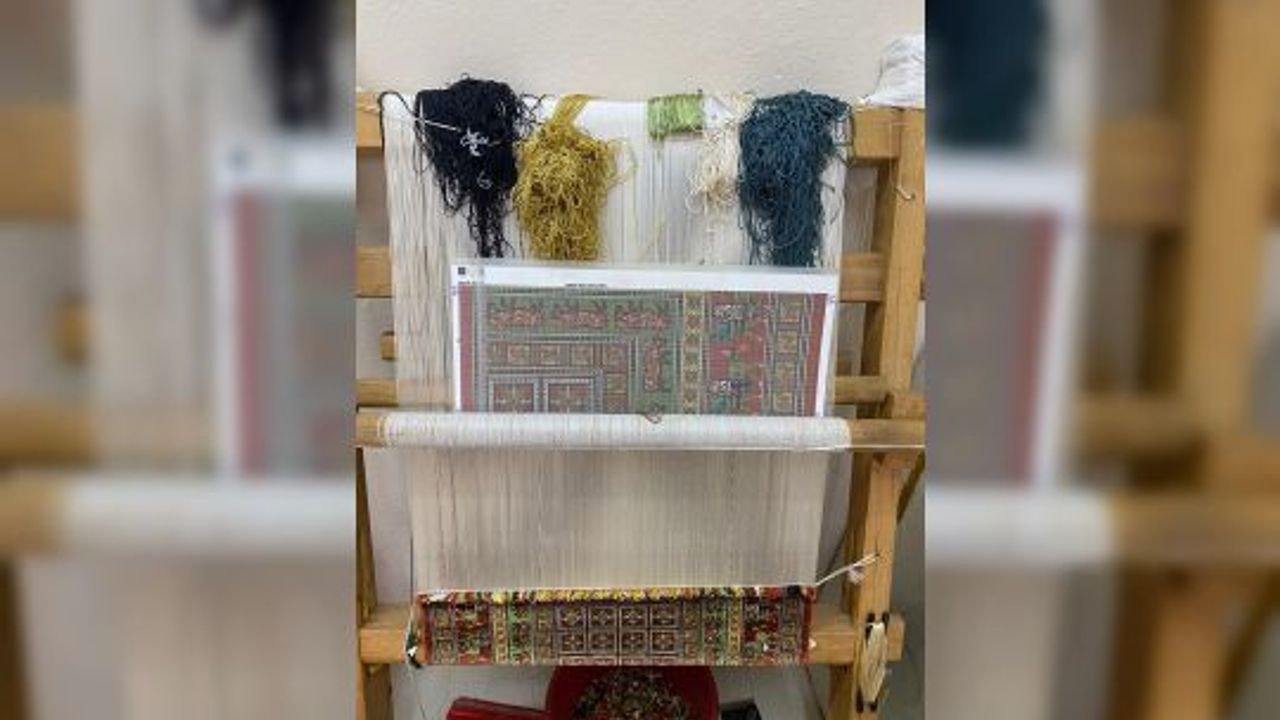 İzmitli kadınların alın teri ipek halıya dönüşüyor