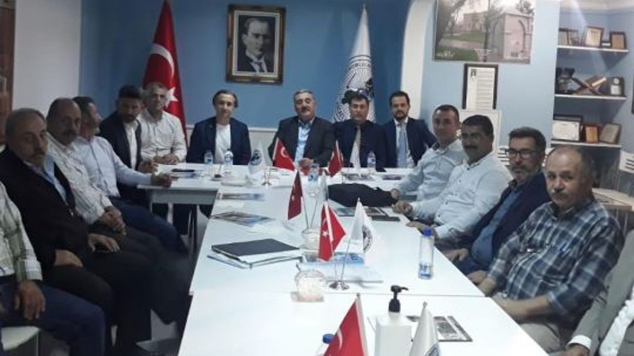 Kocaeli Erzurumlular Vakfı yönetimine tebrik ziyaretleri sürüyor