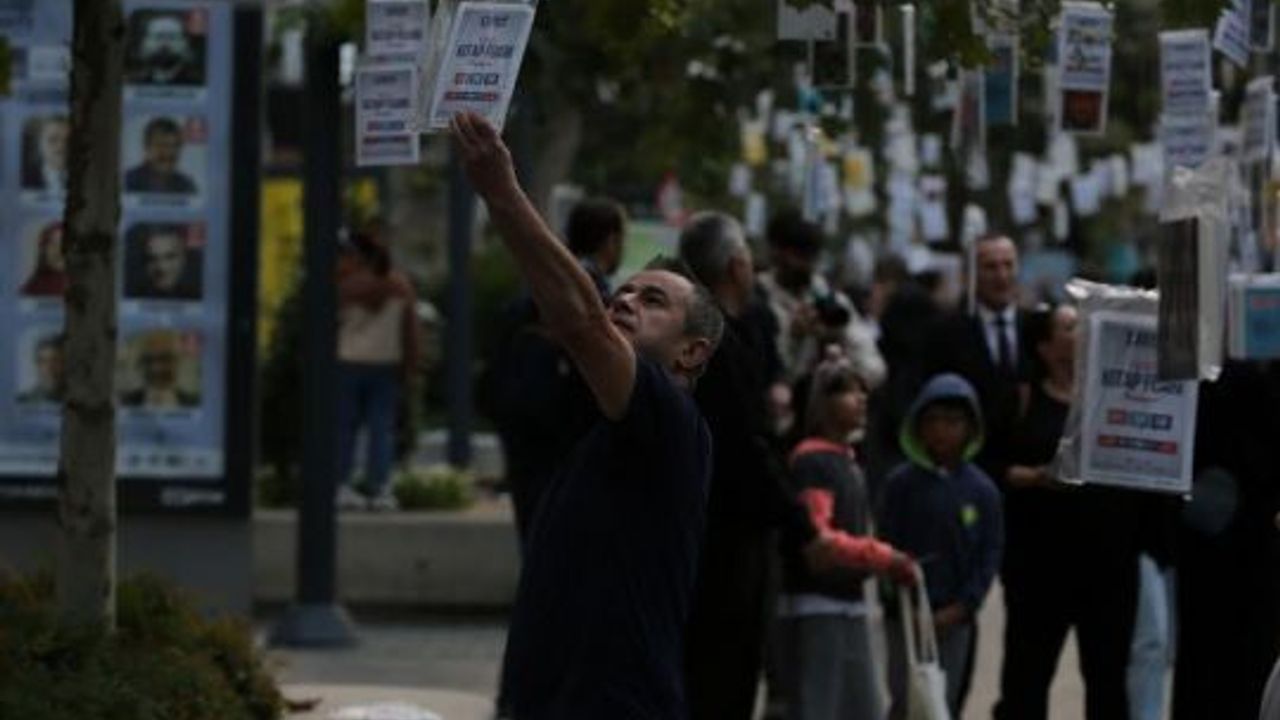 5 bin kitabı, 5 dakikada topladılar