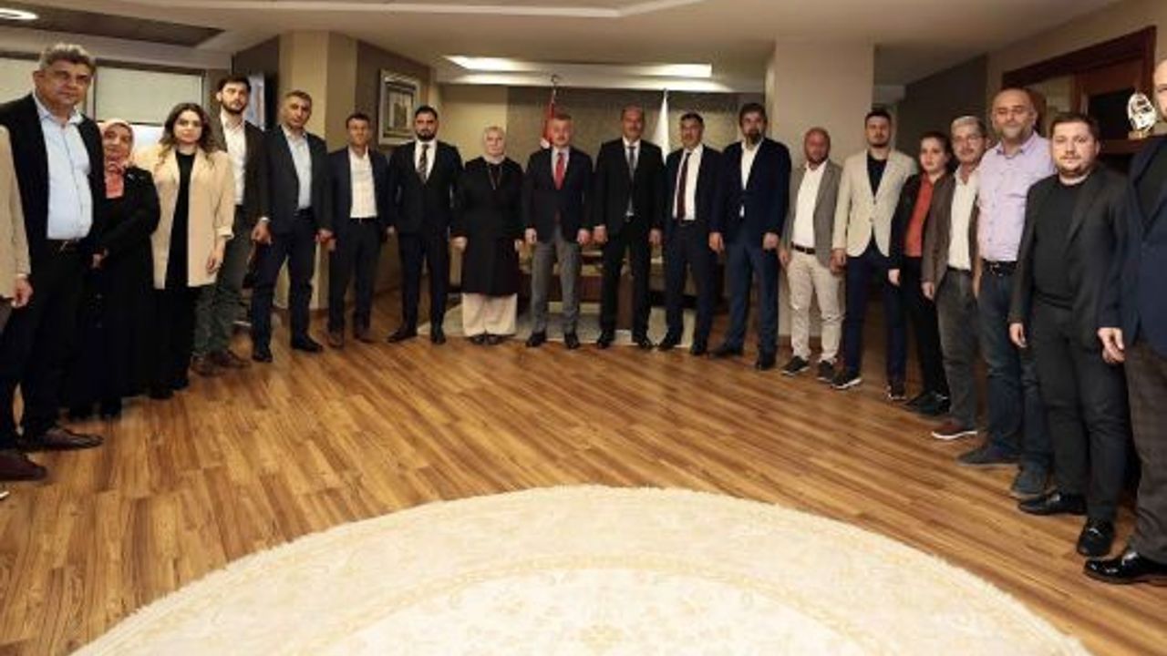 Başkan Büyükakın, “Bizim için milletimize hizmetkârlık yapmak en büyük şeref payesidir”