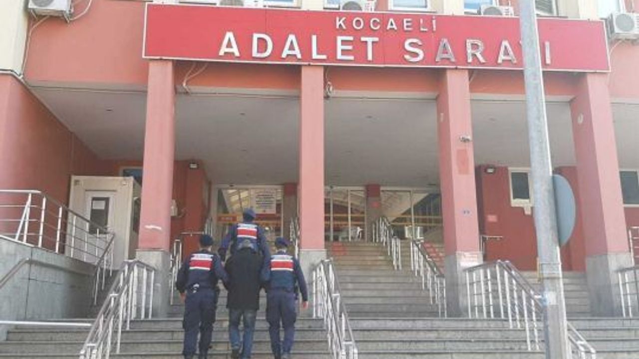 Dolandırıcılık Suçundan, Aranan Şahıs, Kocaeli’de Yakalandı