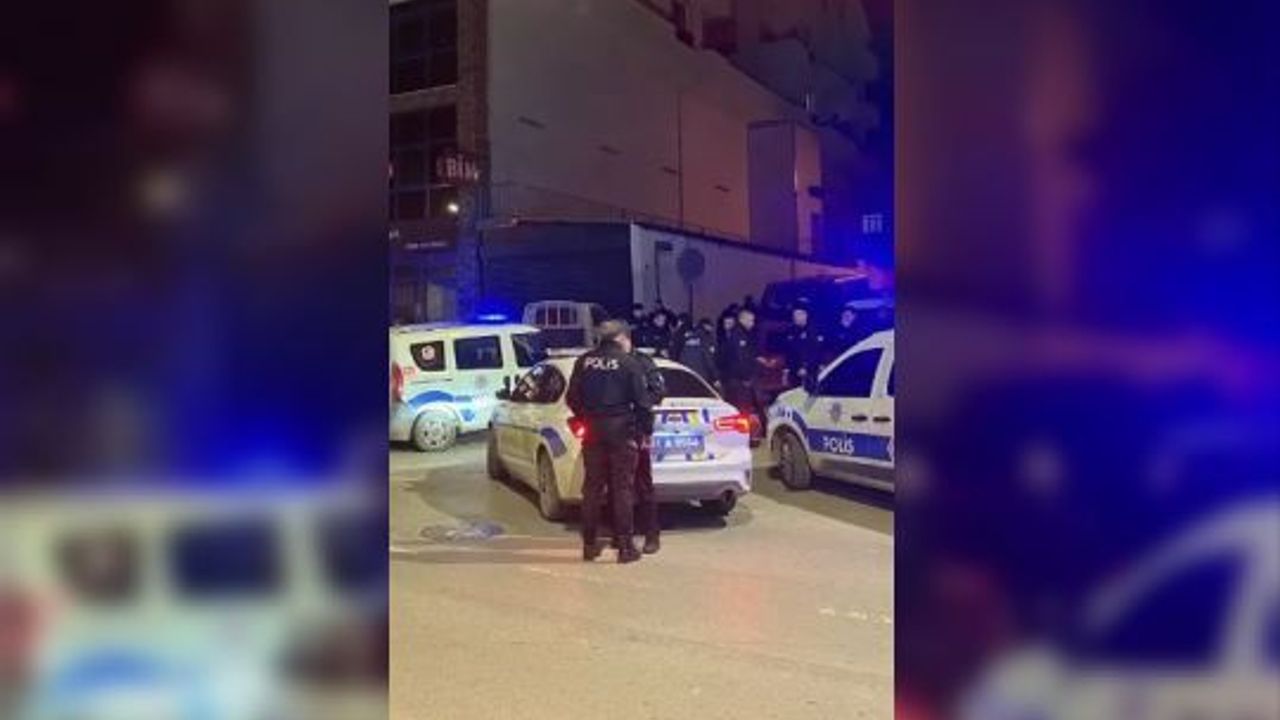 Kocaeli Körfez'de Drift Yaparak Polisi Tehlikeye Düşüren Alkollü Sürücü Yakalandı