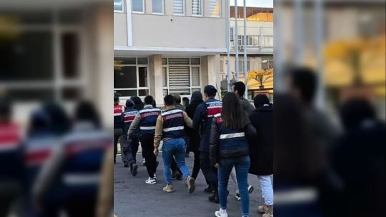 Kocaeli’de DEAŞ'a, Finansman'ın Sağladığı İddiasıyla, 6 Şüpheli Tutuklandı