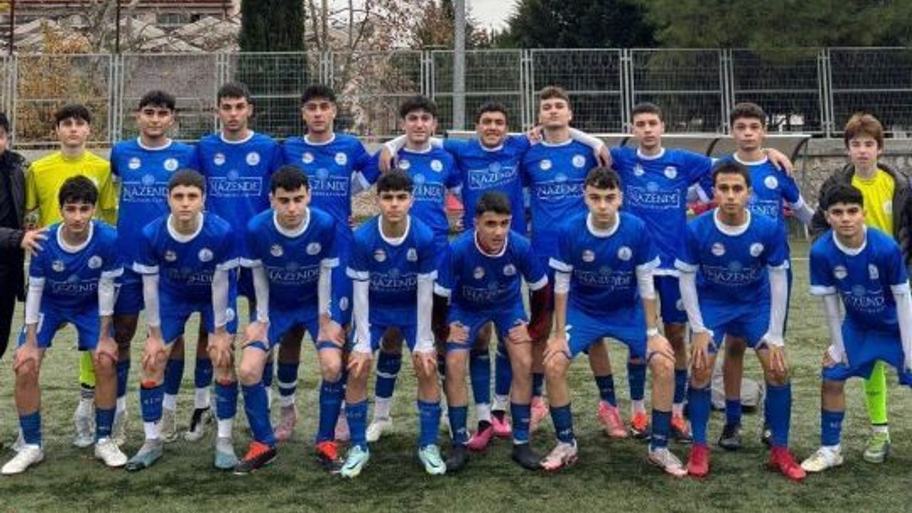 Körfez Gençlerbirliği Futbol Takımı U14 ve U16 Kategorilerinde Şampiyon Oldu