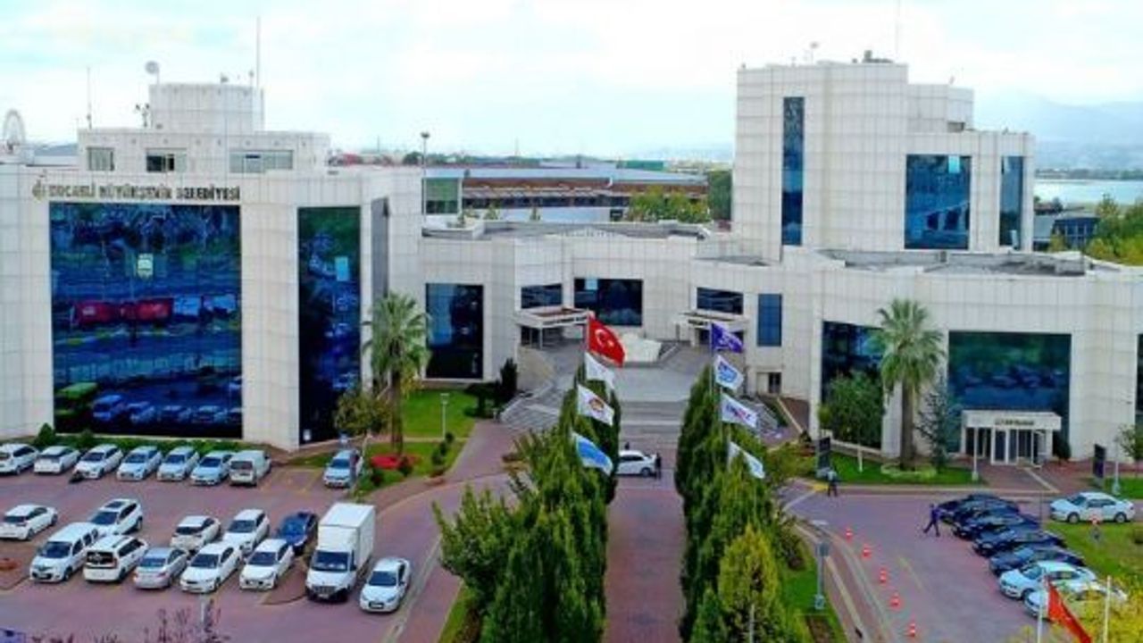 KOCAELİ BÜYÜKŞEHİR BELEDİYESİ'NİN, BORCU 1 MİLYAR 808 MİLYON 541 BİN LİRA