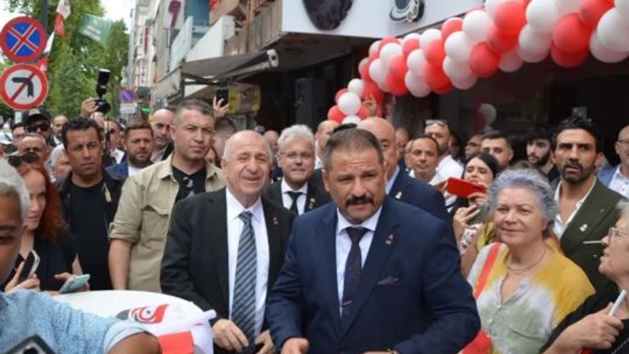 ZAFER PARTİSİ İL BAŞKANI ZAFER PARTİLİ OĞUZ, ÜMİT ÖZDAĞ'A TAM DESTEK