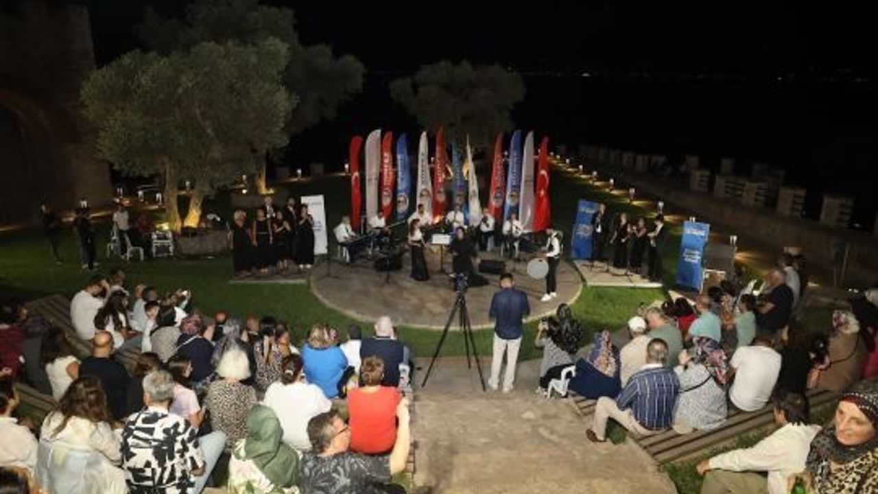 Tarihi Kale'de Müzik Zamanı: Körfez'de Sanat Akşamları