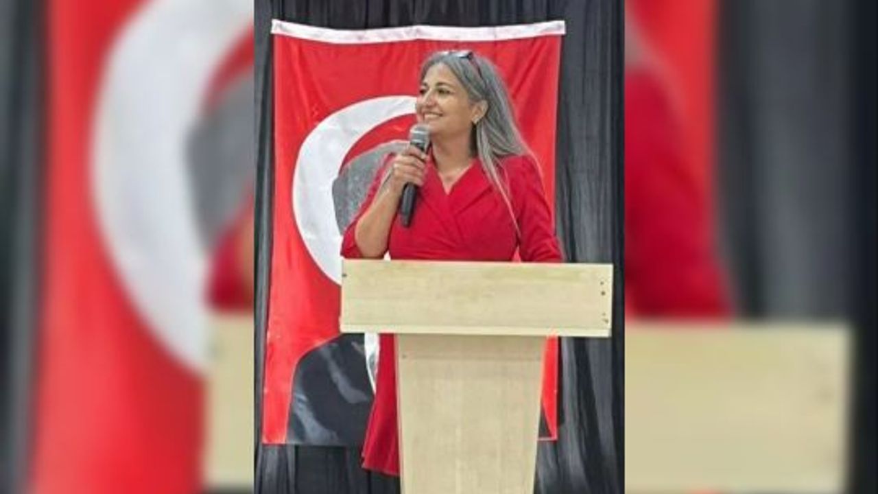 CHP Körfez İlçe Başkanı, Gülseren Solmaz Görevden Alındı