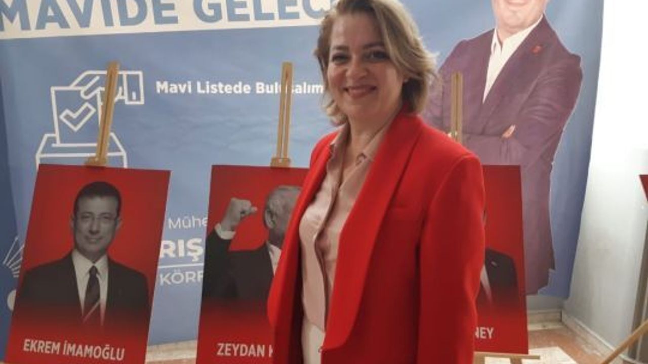 CHP Körfez’de Yeni Dönem: Yaprak Fidancı İlçe Başkanı Seçildi