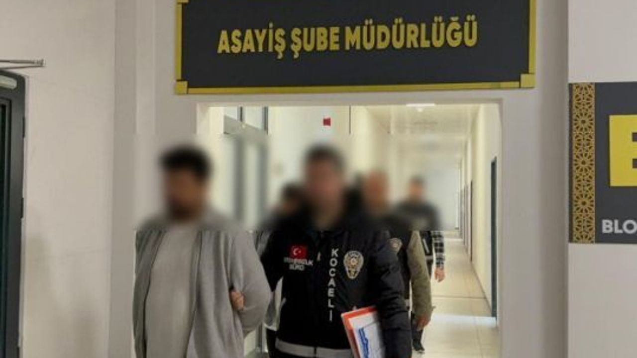 İzmit’te Hırsızlık ve Sahtecilik Operasyonu: 3 Şüpheli Tutuklandı