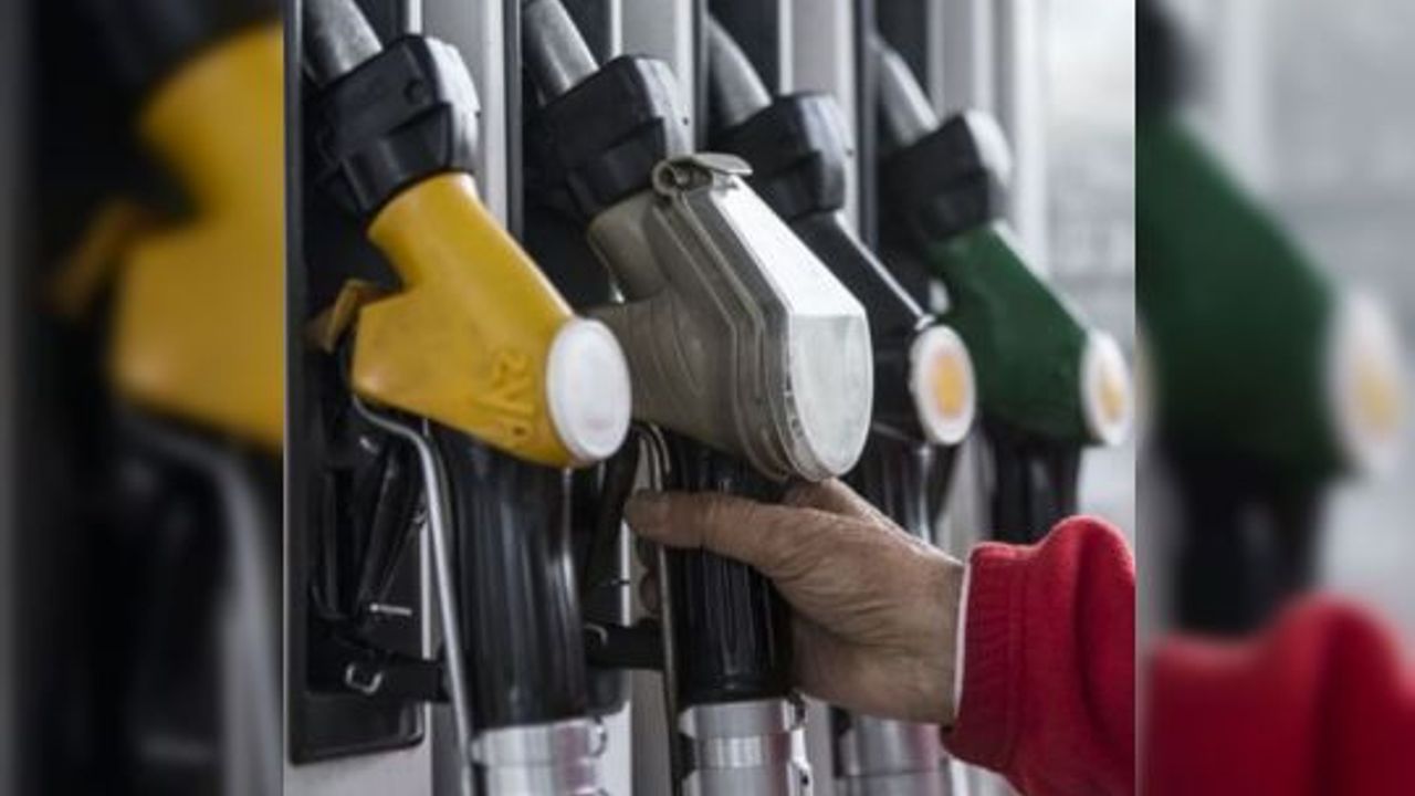 Motorine 2 TL Zam Kapıda: ABD Yaptırımı Piyasayı Sarstı