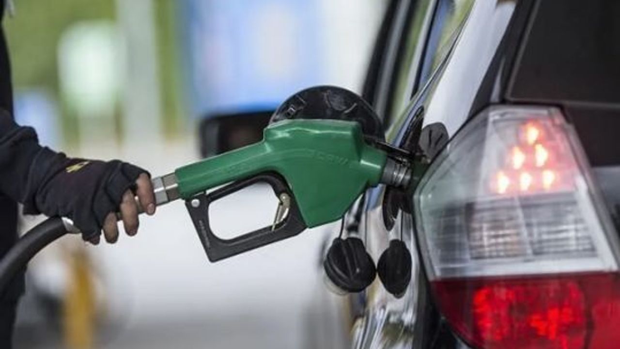 Akaryakıt ve Tütün Ürünlerinde ÖTV Artışı Resmi Gazete’de