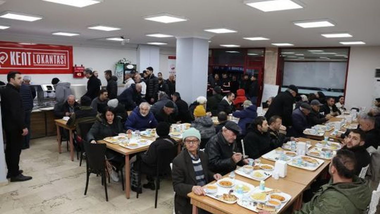 Derince Kent Lokantası’nda Ramazan Boyunca Ücretsiz İftar