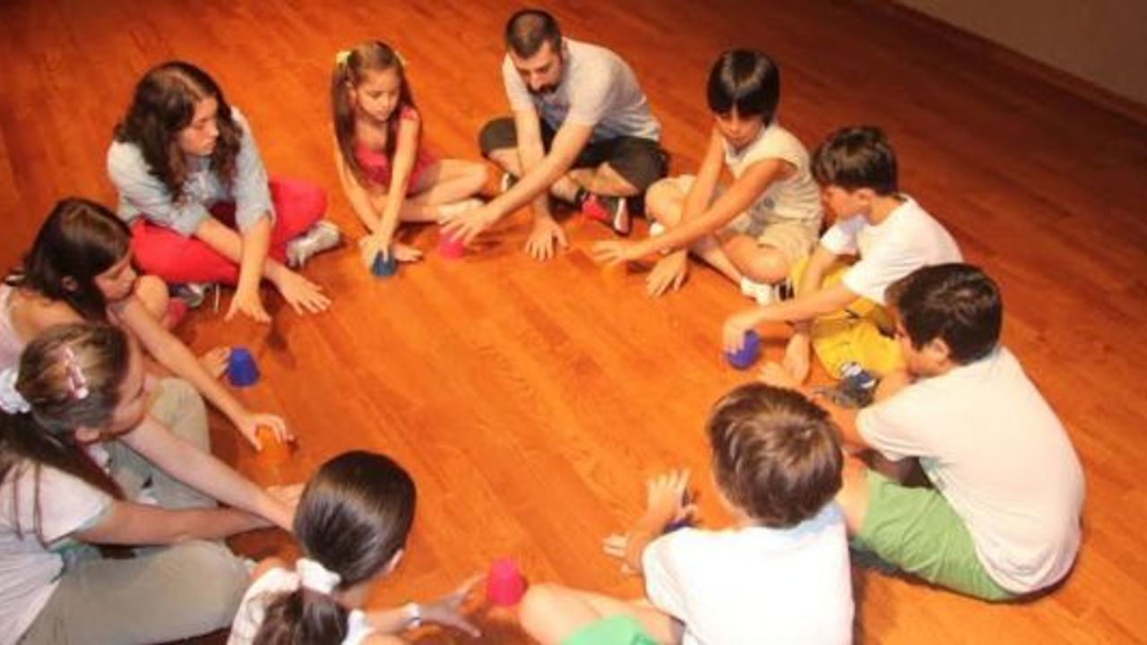 Carl Orff yöntemi 42 çocukla yoluna devam ediyor