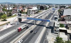 D-100 Karayolu projesi kapsamında, modern bir üstgeçit yapıldı