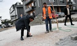 Başiskele’de Başkan Özlü, Üstyapı Çalışmalarını Hız Kesmeden Sürdürüyor