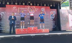 Kağıtspor’dan Üç Branşta Üç Başarı