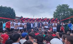 Gölcük’de Şampiyonluk kutlamaları