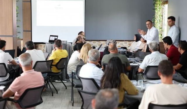 Başkan Sertif Gökçe, Ekibiyle Derince'nin 5. Yılı Planlanıyor