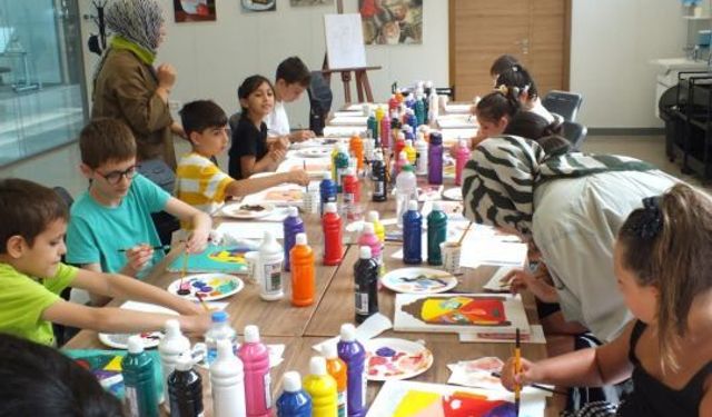 Sanat Atölyeleri'nden Çocuklara Yaz Sanat Etkinlikleri