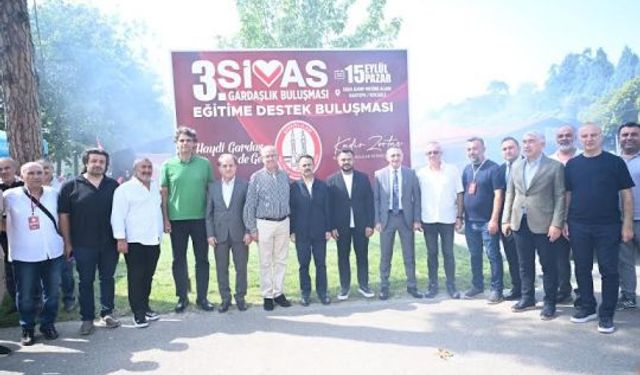 Vali Aktaş, 3. Sivas Gardaşlık ve Eğitime Destek, Buluşması'na Katıldı