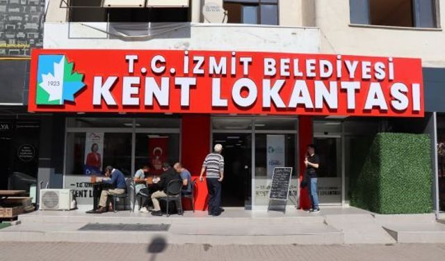 Paşalılar Kent Lokantası’ndan Memnun: “Siyasetin Üstünde Bir Hizmet”