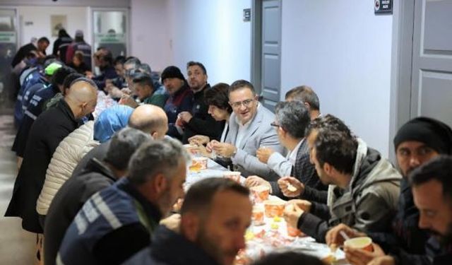 Derince Belediye Başkanı, Av. Sertif Gökçe, Emekçilere Teşekkür Etti