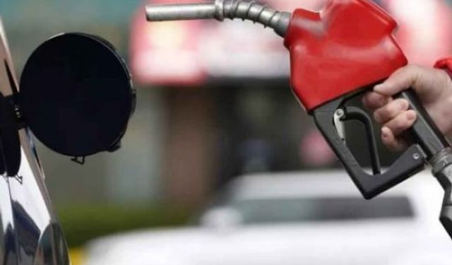 AKARYAKIT FİYATLARI, REKOR SEVİYELERİNE YÜKSELİYOR