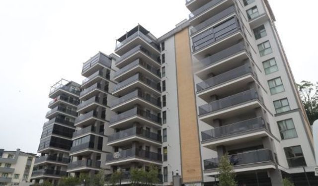 BAŞKAN HÜRRİYET, 11 DAİREDEN YAKLAŞIK 75 MİLYON LİRA GELİR