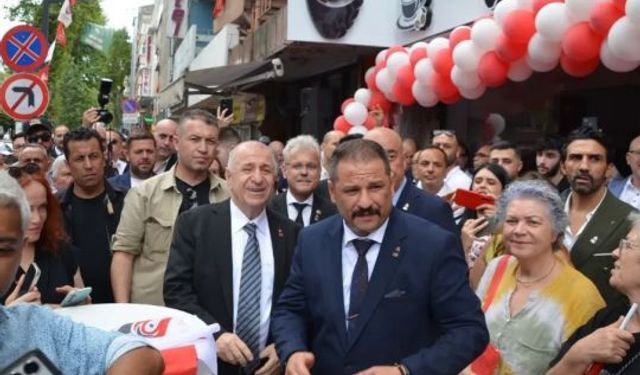ZAFER PARTİSİ İL BAŞKANI ZAFER PARTİLİ OĞUZ, ÜMİT ÖZDAĞ'A TAM DESTEK