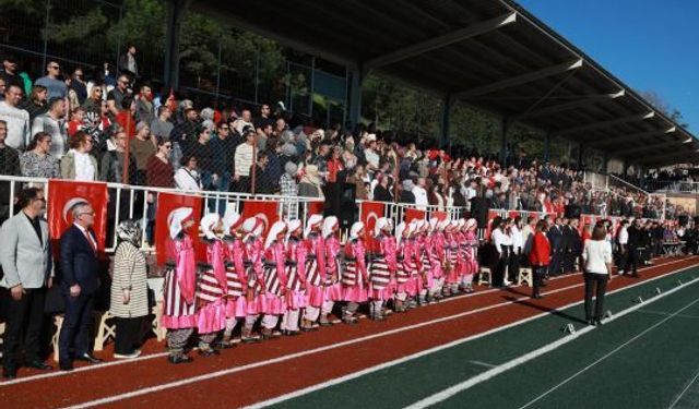 Derince’de Cumhuriyet Coşkusu: 102. Yıl Kutlamaları Yoğun Katılımla Gerçekleşti