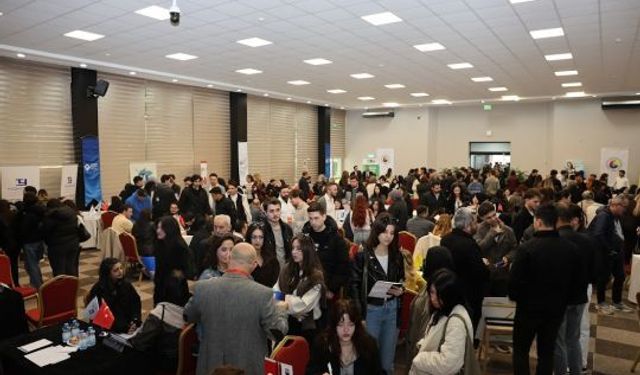 Körfez’de Kariyer Günü: Gençler İş Dünyasıyla Buluştu