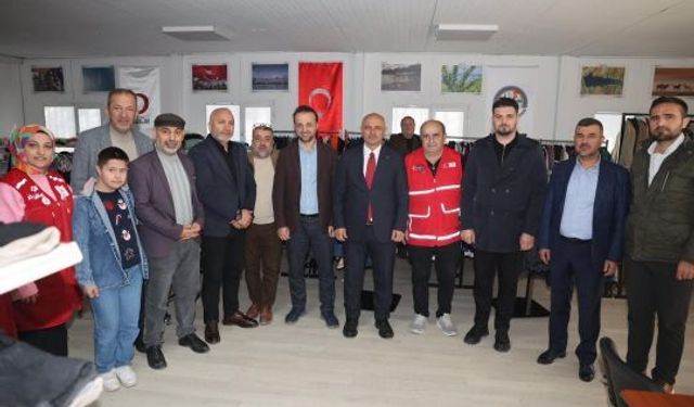 Körfez’de Sevgi Mağazası Hizmete Açıldı