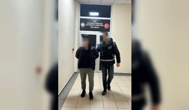 İzmit’te Dolandırıcılık Suçundan Aranan Şahıs Yakalandı