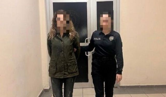 İzmit’te Hırsızlık Suçundan Aranan Şahıs Yakalandı