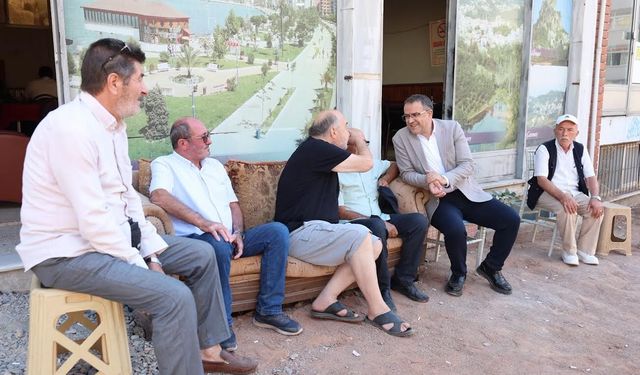 Derince’de Cadde ve Sokaklar Yenileniyor