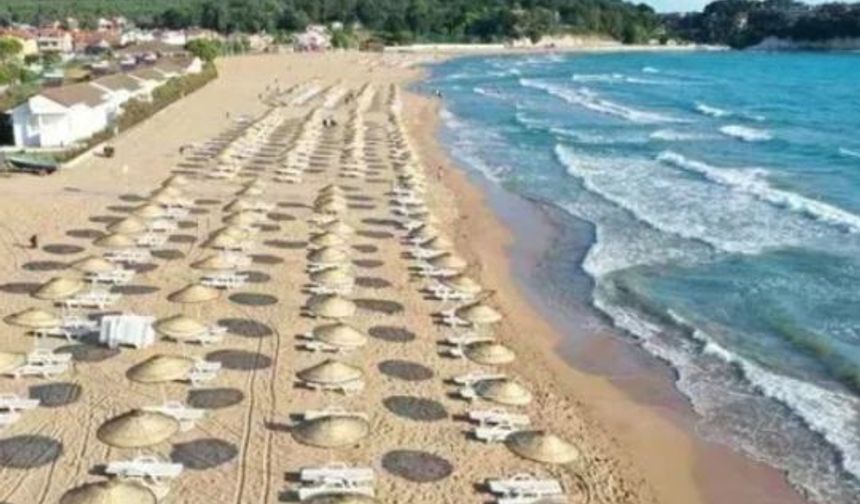 Kandıra’da Tehlikeli Deniz Şartları Nedeniyle Plaj Yasağı