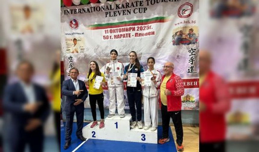Körfezli Karateciler Bulgaristan’dan Madalyayla Döndü